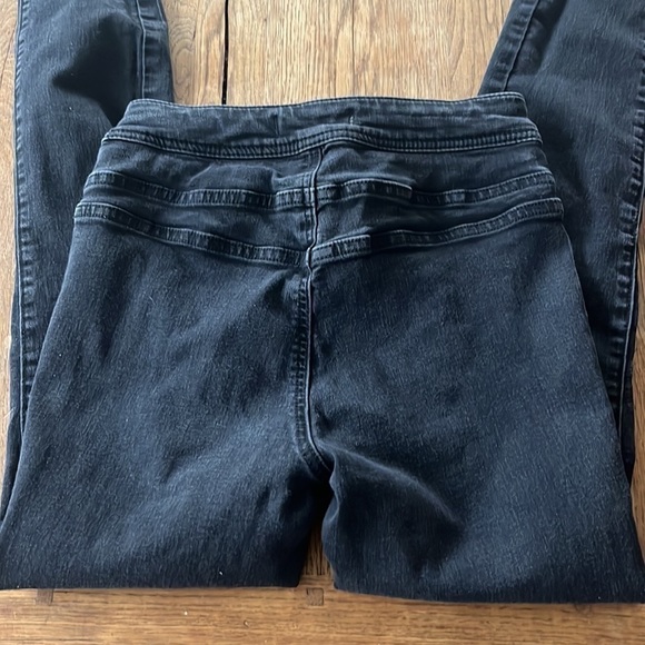 Free People We The Free Twenty Seven Black Skinny Jeans Size 27 - Picture 4 of 4